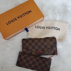 Louis Vuitton Joséphine Wallet